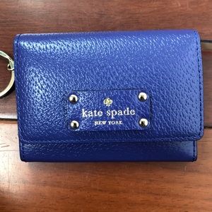 COPY - Kate Spade keychain wallet